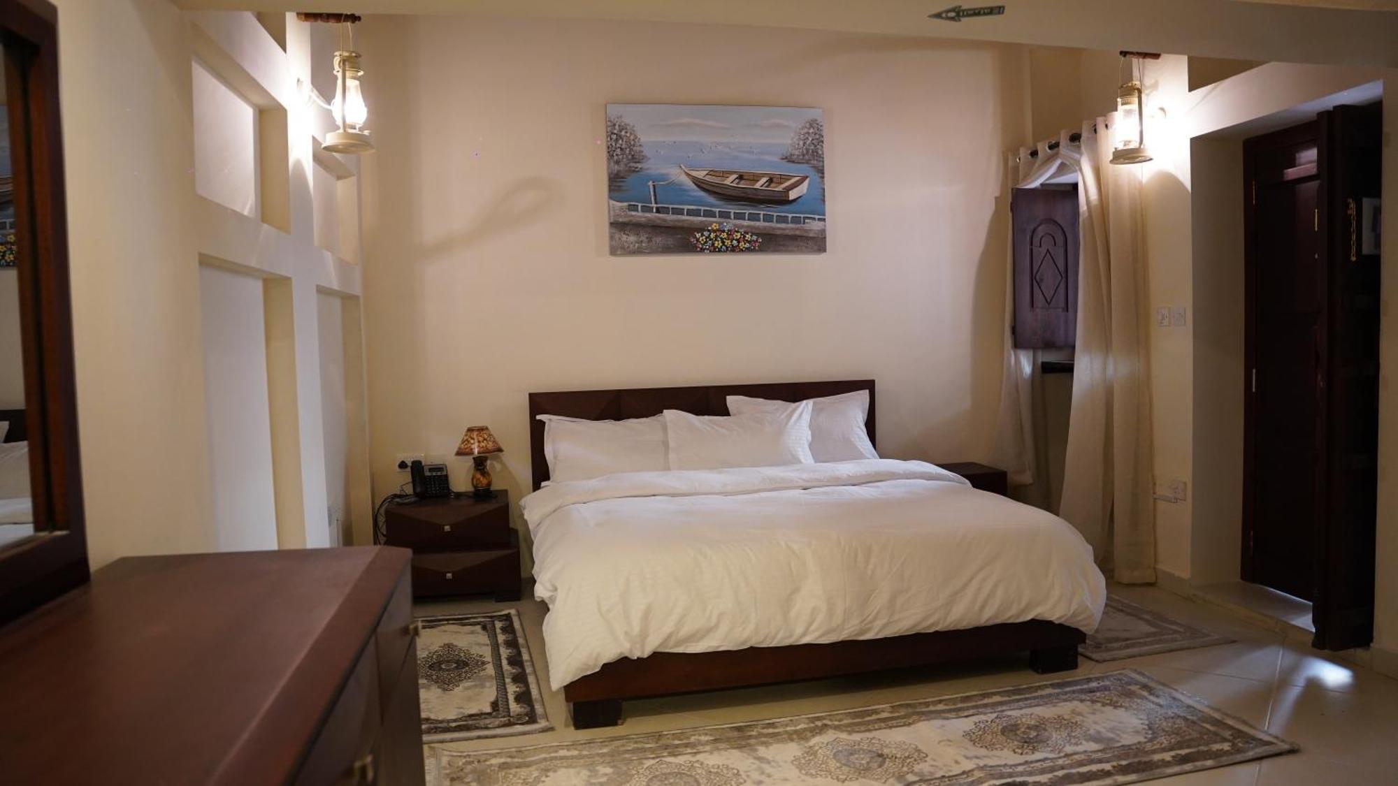 Hyba Heritage Hotel Дубай Экстерьер фото